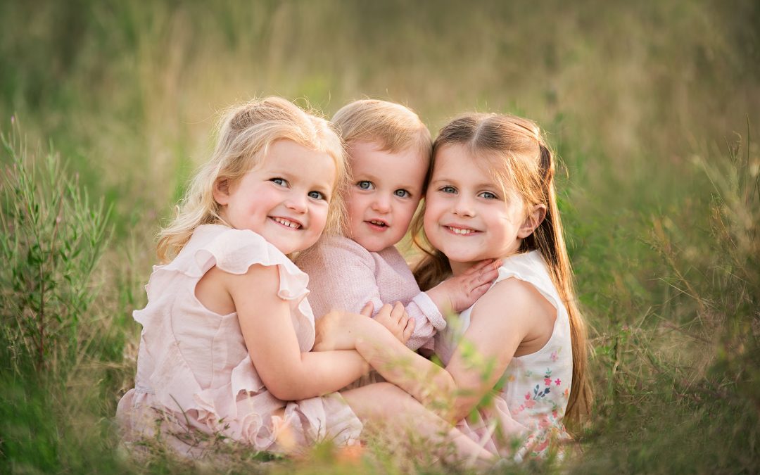 three sisters outdoor summer photography session in Barnsley